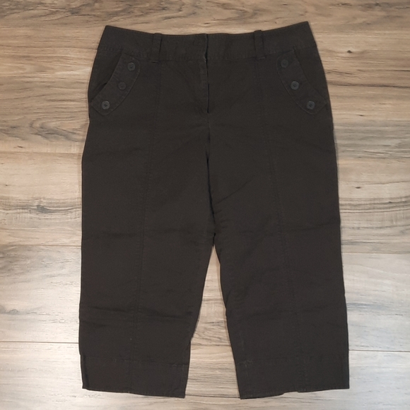 LOFT Ann Style Brown Capri Pants Size 12 with button accented pockets - Picture 1 of 6